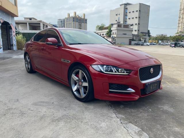 Jaguar XE