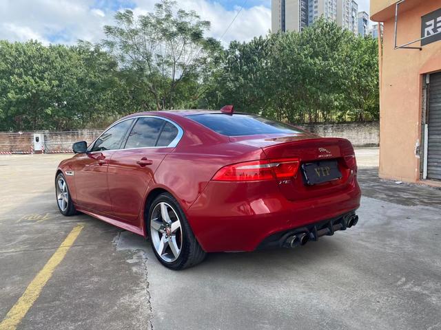 Jaguar XE