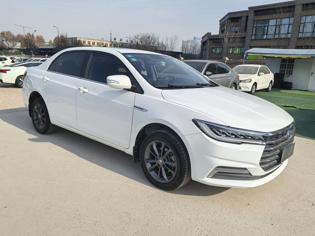 BYD Qin