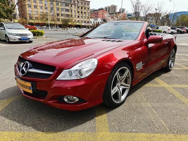 Mercedes-Benz SL Class