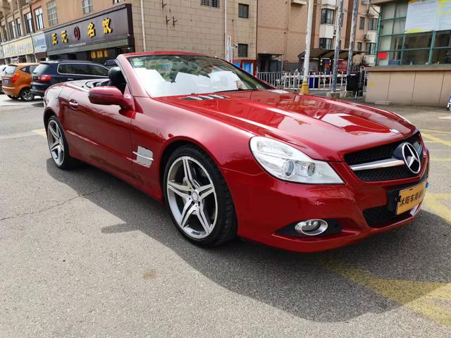 Mercedes-Benz SL Class