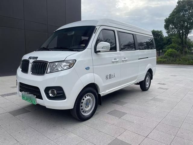 SRM Xinyuan Hiace EV