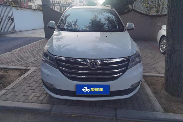 BAIC Weiwang M50F