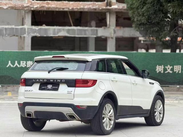 Lu Feng Landwind X7