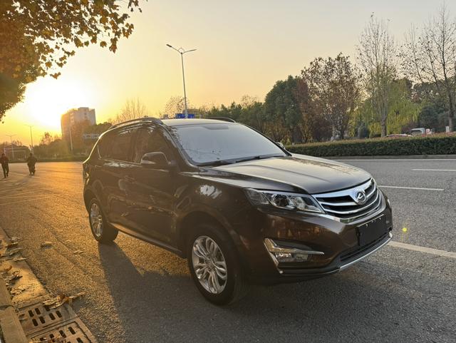 Lu Feng Landwind X5