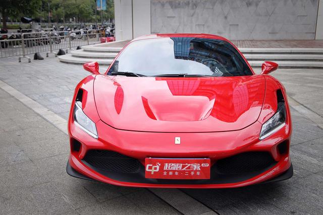 Ferrari F8