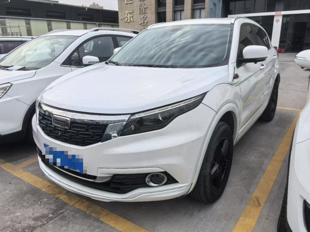 Qoros 5