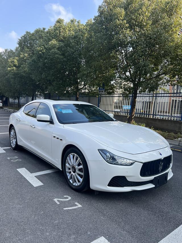 Maserati Ghibli