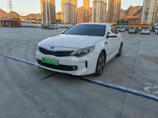 Kia K5 PHEV