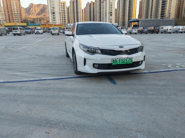 Kia K5 PHEV