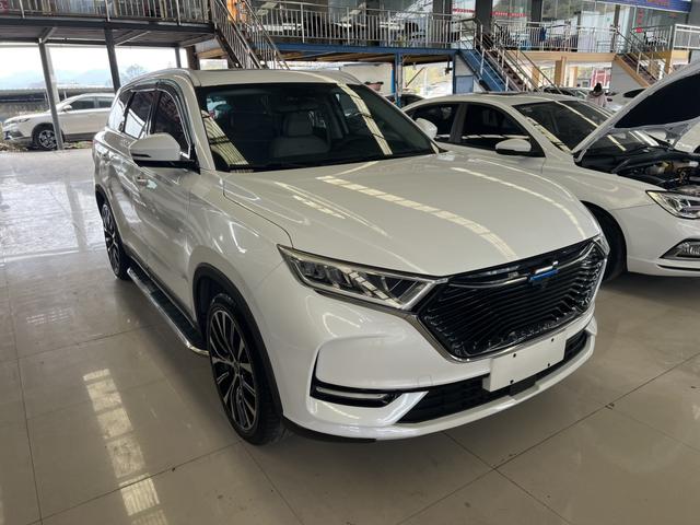 Oshan Changan Auchan X7