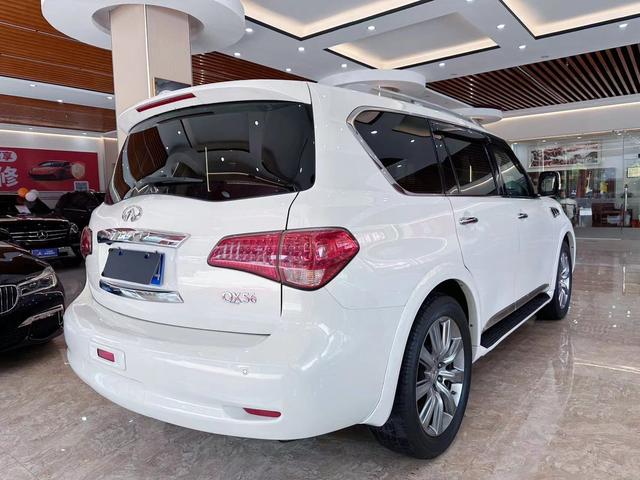 Infiniti QX