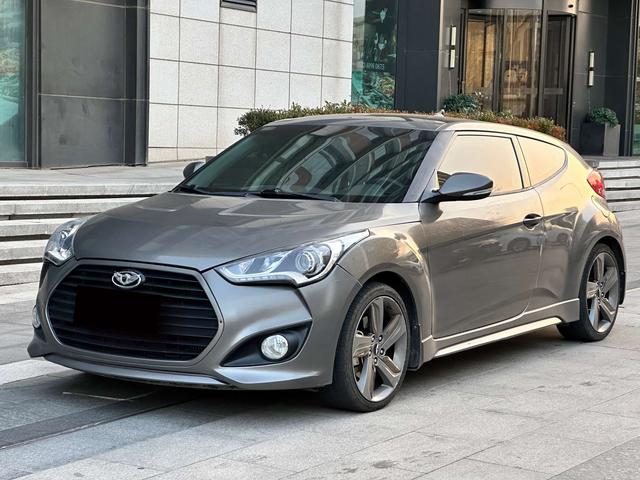 Hyundai Veloster