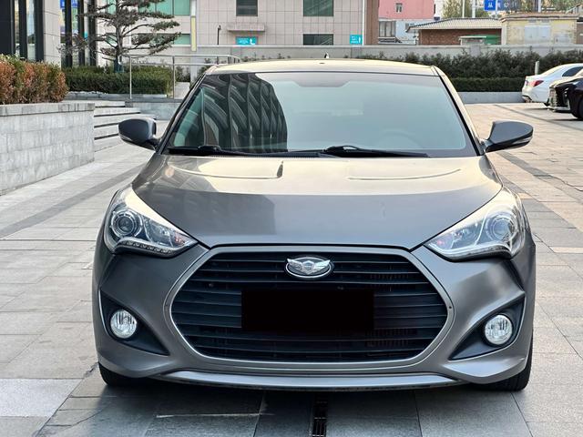 Hyundai Veloster