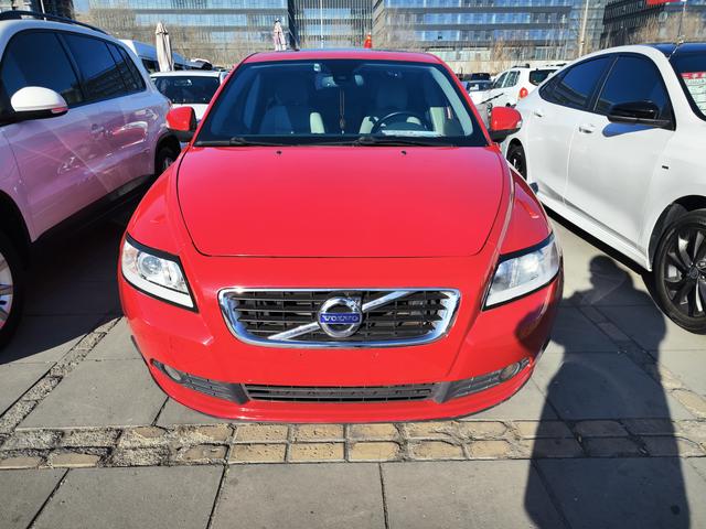 Volvo S40