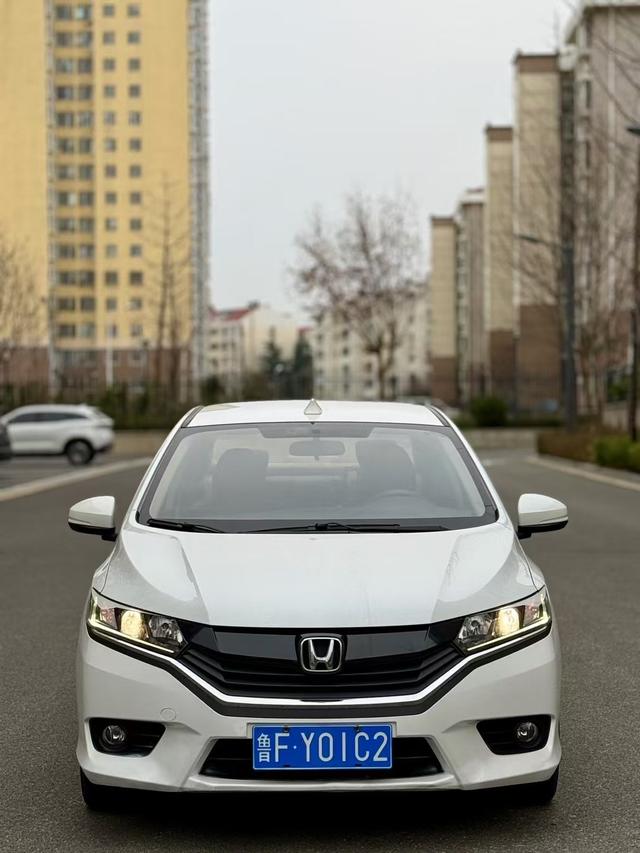 Honda Gray