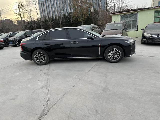 Hongqi H5