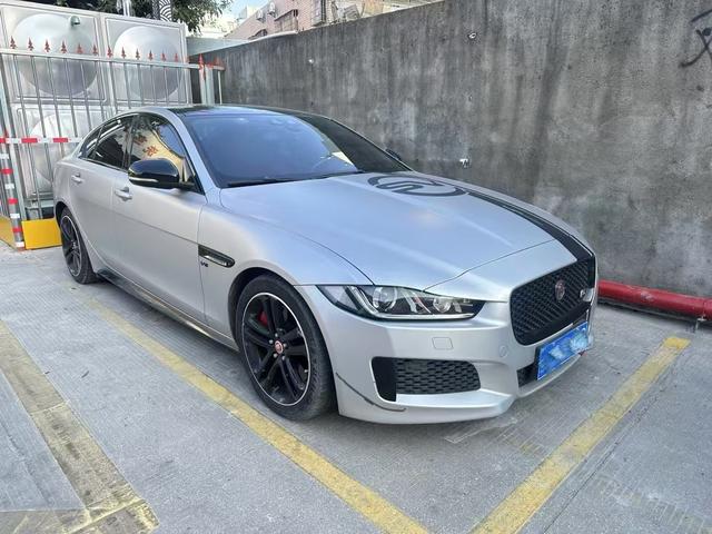 Jaguar XE