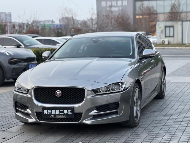 Jaguar XE