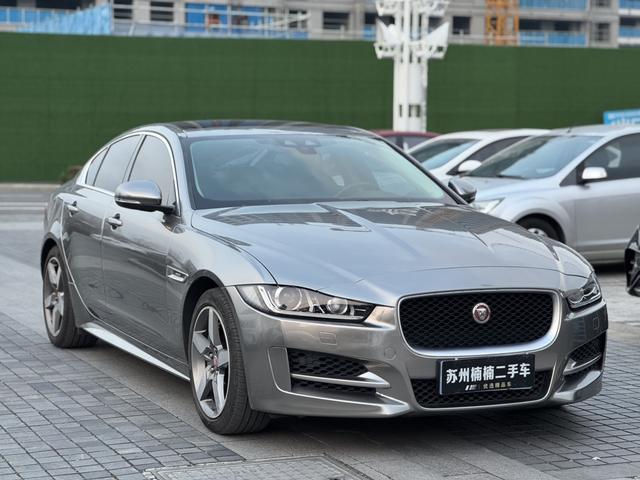 Jaguar XE