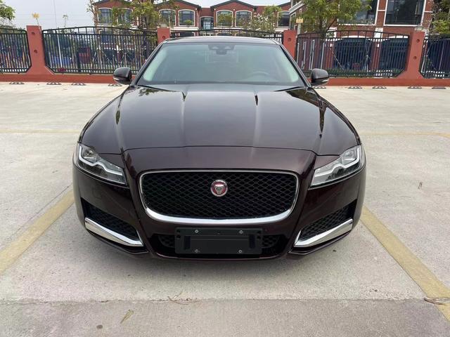 Jaguar XFL