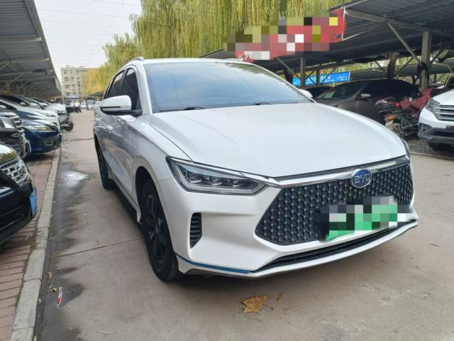 BYD e3