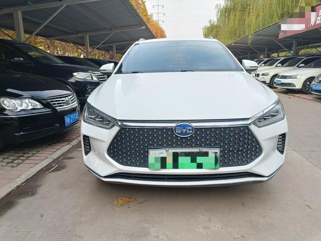 BYD e3