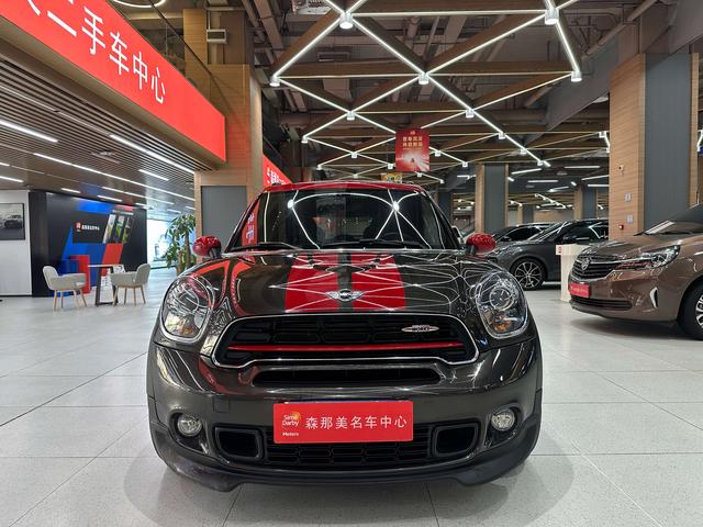 MINI JCW COUNTRYMAN