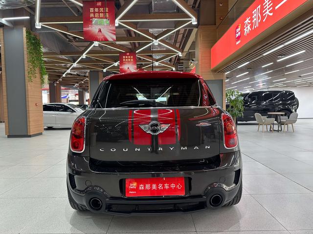 MINI JCW COUNTRYMAN