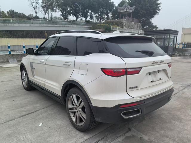 Zotye T700