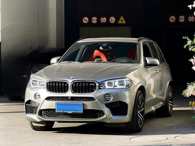 BMW X5M