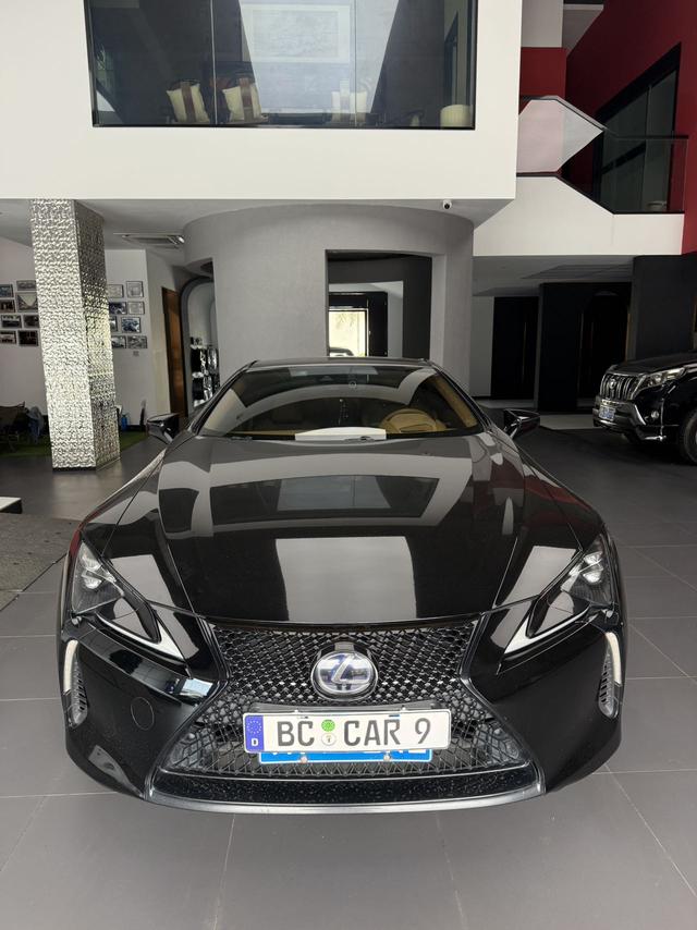 Lexus LC