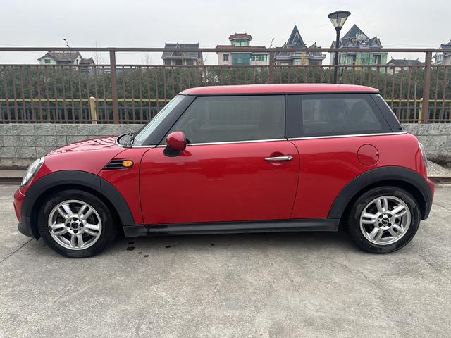 MINI MINI