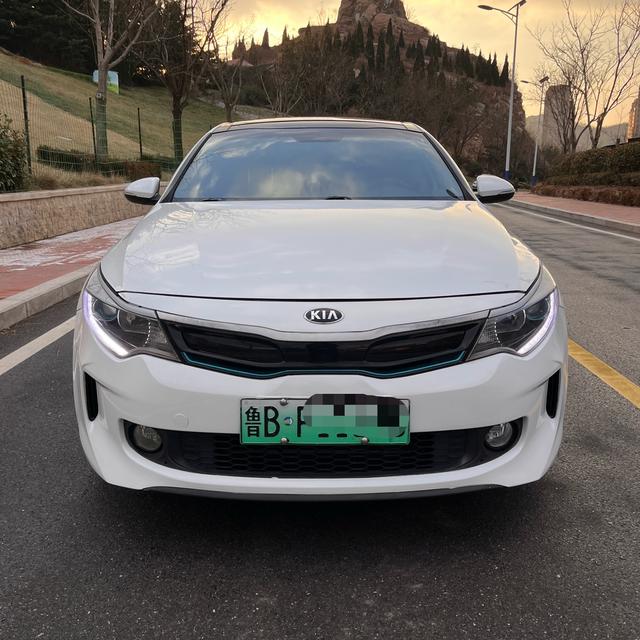 Kia K5 PHEV