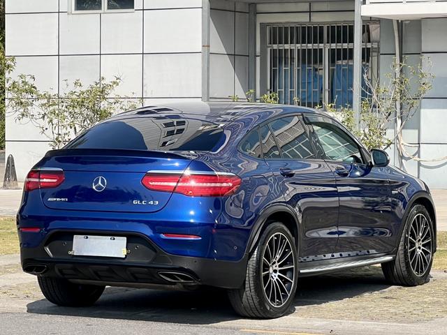 Mercedes-Benz GLC Coupe AMG