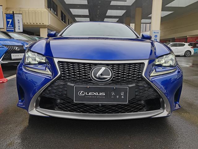 Lexus RC