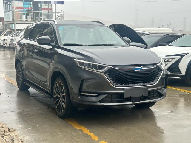 Oshan Changan Auchan X7