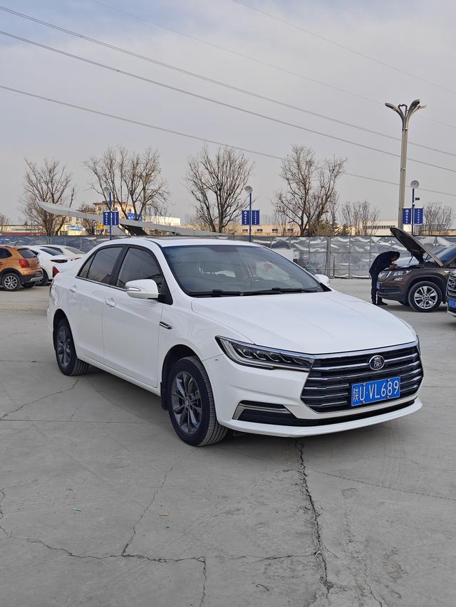 BYD Qin