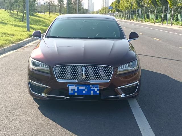 Lincoln MKZ