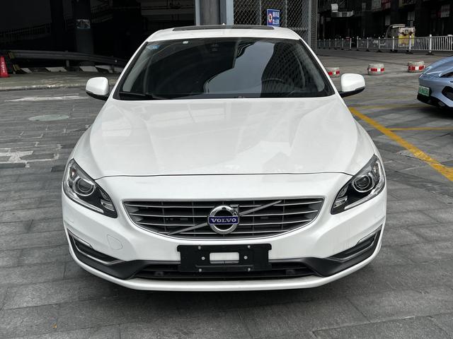 Volvo S60 PHEV