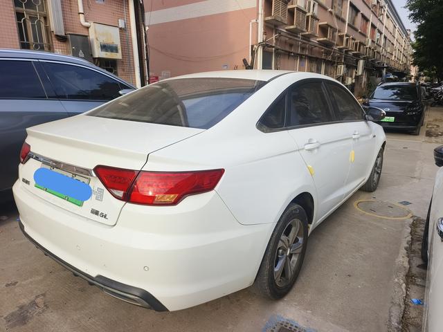 Geely Emgrand GL PHEV