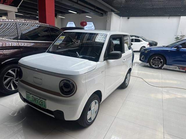 Geely Panda