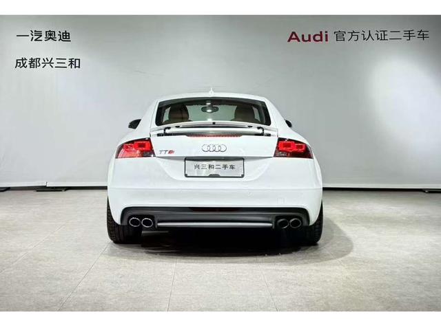 Audi TTS