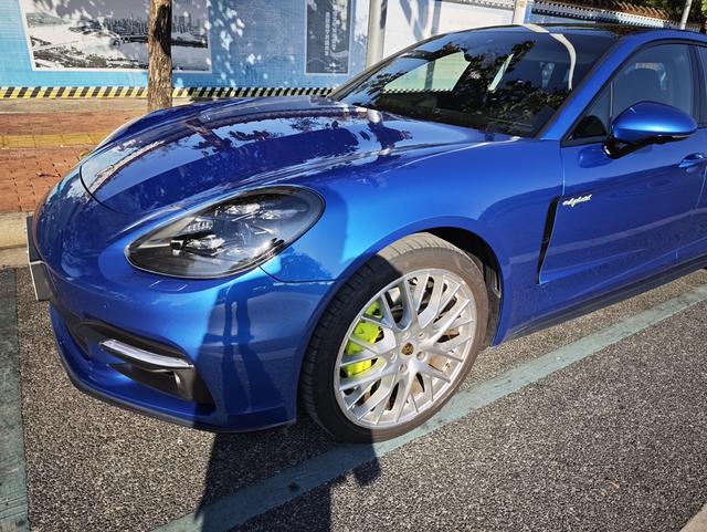 Porsche Panamera E-Hybrid