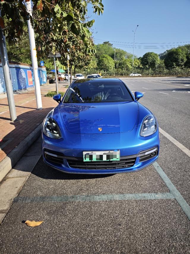 Porsche Panamera E-Hybrid