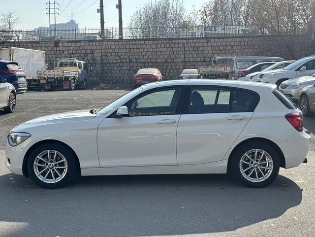 BMW 1 Series (imported)