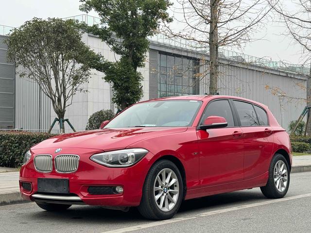 BMW 1 Series (imported)