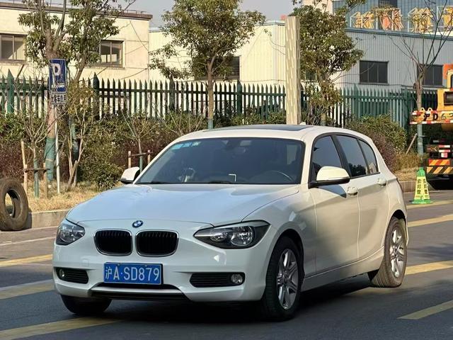 BMW 1 Series (imported)