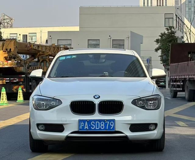 BMW 1 Series (imported)