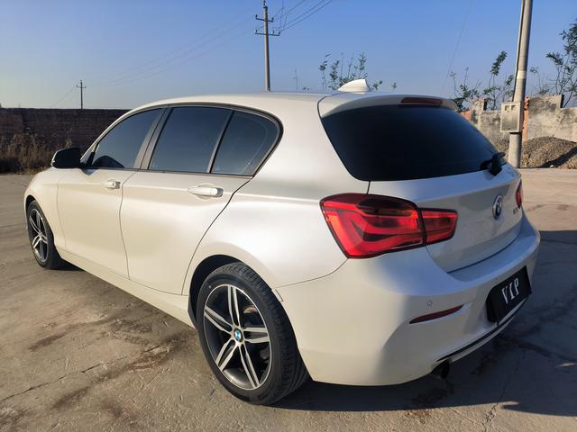 BMW 1 Series (imported)